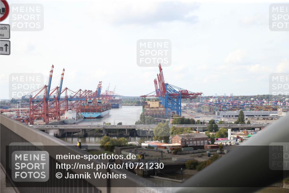 03.10.2026 - Köhlbrandbrückenlauf Jannik Wohlers http://msf.ph/oto/10721230 03.10.2026 15:02:42 Position 1  meine-sportfotos.de