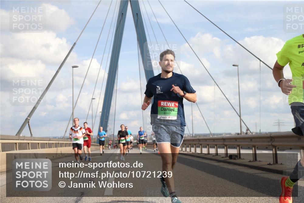 03.10.2026 - Köhlbrandbrückenlauf Jannik Wohlers http://msf.ph/oto/10721239 03.10.2026 15:20:38 Position 1 21, 8117 meine-sportfotos.de
