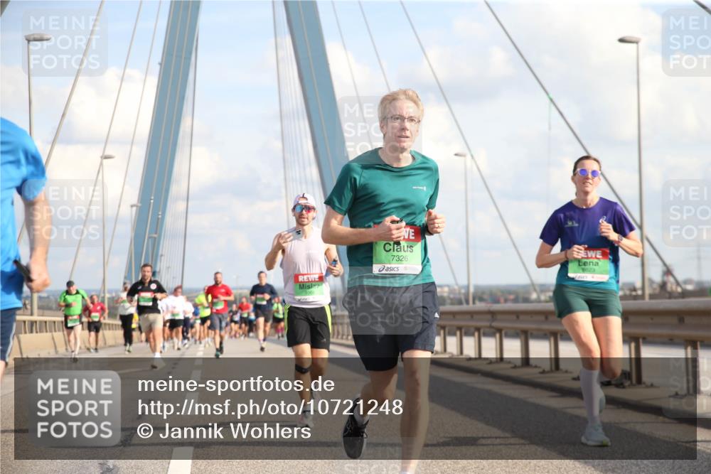 03.10.2026 - Köhlbrandbrückenlauf Jannik Wohlers http://msf.ph/oto/10721248 03.10.2026 15:26:25 Position 1 7326, 8623 meine-sportfotos.de