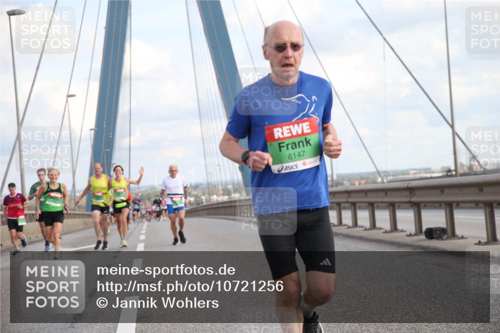 03.10.2026 - Köhlbrandbrückenlauf Jannik Wohlers http://msf.ph/oto/10721256 03.10.2026 15:22:46 Position 1 8147 meine-sportfotos.de