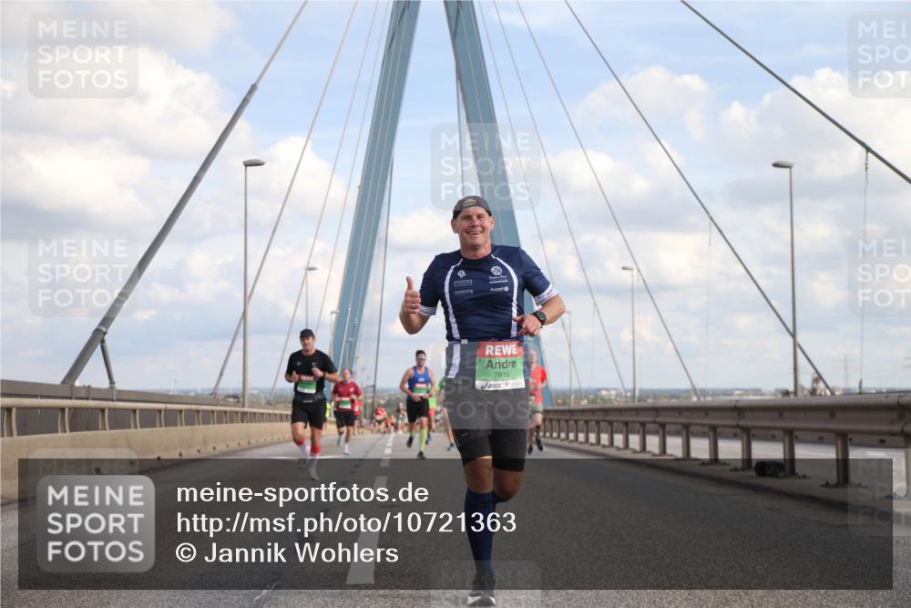 03.10.2026 - Köhlbrandbrückenlauf Jannik Wohlers http://msf.ph/oto/10721363 03.10.2026 15:21:09 Position 1 7615 meine-sportfotos.de
