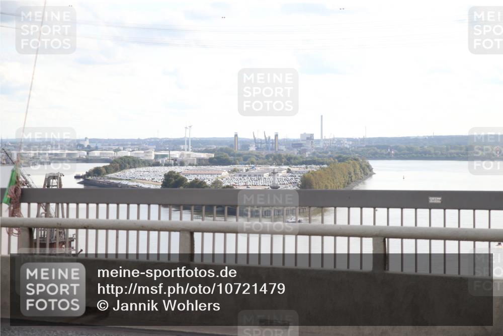 03.10.2026 - Köhlbrandbrückenlauf Jannik Wohlers http://msf.ph/oto/10721479 03.10.2026 15:03:19 Position 1  meine-sportfotos.de