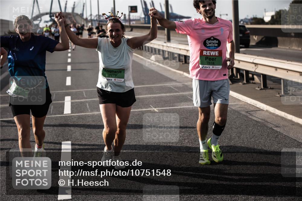 03.10.2026 - Köhlbrandbrückenlauf H.Heesch http://msf.ph/oto/10751548 03.10.2026 16:08:57 Position 3 623, 7617, 0, 0, 7618 meine-sportfotos.de