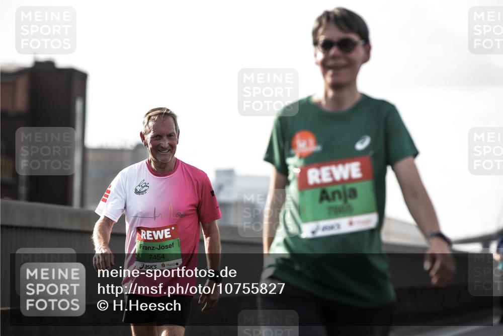 03.10.2026 - Köhlbrandbrückenlauf H.Heesch http://msf.ph/oto/10755827 03.10.2026 16:16:58 Position 3 7454, 7905 meine-sportfotos.de