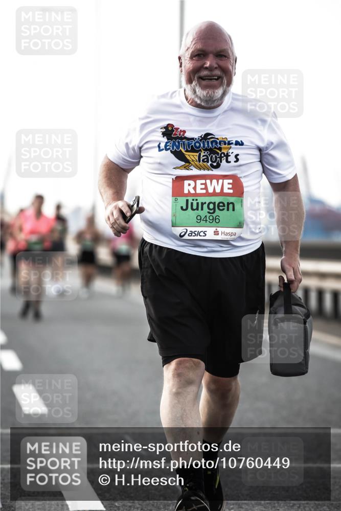 03.10.2026 - Köhlbrandbrückenlauf H.Heesch http://msf.ph/oto/10760449 03.10.2026 16:19:35 Position 3 9496 meine-sportfotos.de