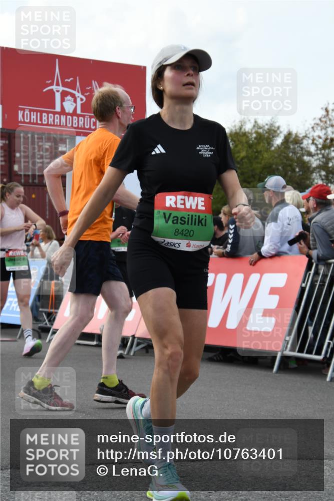 03.10.2026 - Köhlbrandbrückenlauf LenaG. http://msf.ph/oto/10763401 03.10.2026 16:15:06 Ziel 7643, 7848, 7849, 7952, 8295, 8420, 8453, 8482, 8657, 8684, 8743, 8774, 8779, 8848, 8871, 8913, 8942, 9058, 9066, 9097, 9488, 9769, 9805, 9840 meine-sportfotos.de