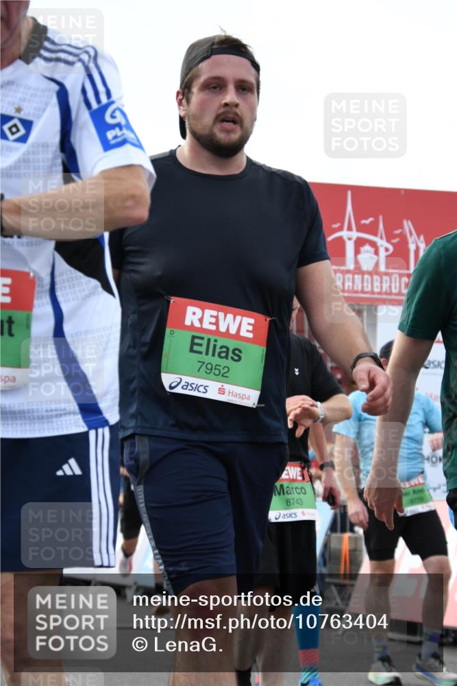 03.10.2026 - Köhlbrandbrückenlauf LenaG. http://msf.ph/oto/10763404 03.10.2026 16:15:10 Ziel 7643, 7848, 7849, 7952, 8420, 8453, 8482, 8608, 8615, 8619, 8684, 8743, 8774, 8779, 8848, 8871, 8913, 8942, 9023, 9066, 9097, 9123, 9488, 9769, 9805 meine-sportfotos.de