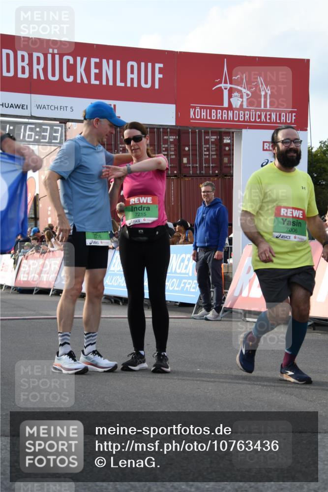 03.10.2026 - Köhlbrandbrückenlauf LenaG. http://msf.ph/oto/10763436 03.10.2026 16:16:34 Ziel 7006, 7007, 7215, 7216, 8006, 8539, 9280 meine-sportfotos.de