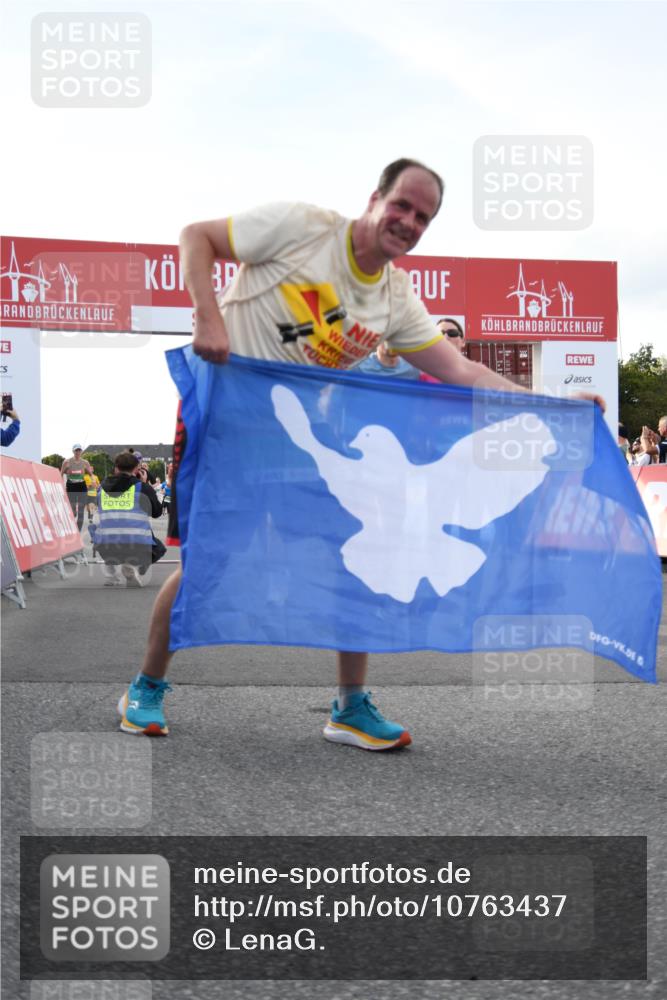 03.10.2026 - Köhlbrandbrückenlauf LenaG. http://msf.ph/oto/10763437 03.10.2026 16:16:36 Ziel 7006, 7007, 7215, 7216, 7691, 8006, 8285, 8539, 8733, 9167 meine-sportfotos.de