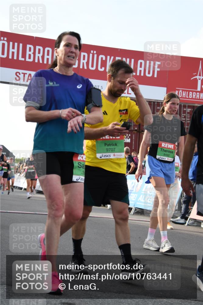 03.10.2026 - Köhlbrandbrückenlauf LenaG. http://msf.ph/oto/10763441 03.10.2026 16:16:48 Ziel 7289, 7691, 8150, 8285, 8352, 8457, 8492, 8733, 8787, 8936, 9098, 9167, 9400, 9707 meine-sportfotos.de