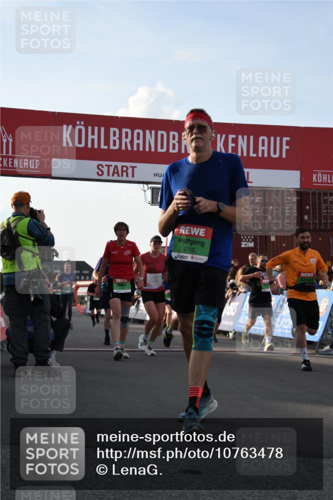 03.10.2026 - Köhlbrandbrückenlauf LenaG. http://msf.ph/oto/10763478 03.10.2026 16:19:05 Ziel 7154, 7211, 7423, 7639, 7640, 8028, 8108, 8389, 8390, 8553, 8715, 8914, 8925, 9075, 9103, 9105, 9536 meine-sportfotos.de