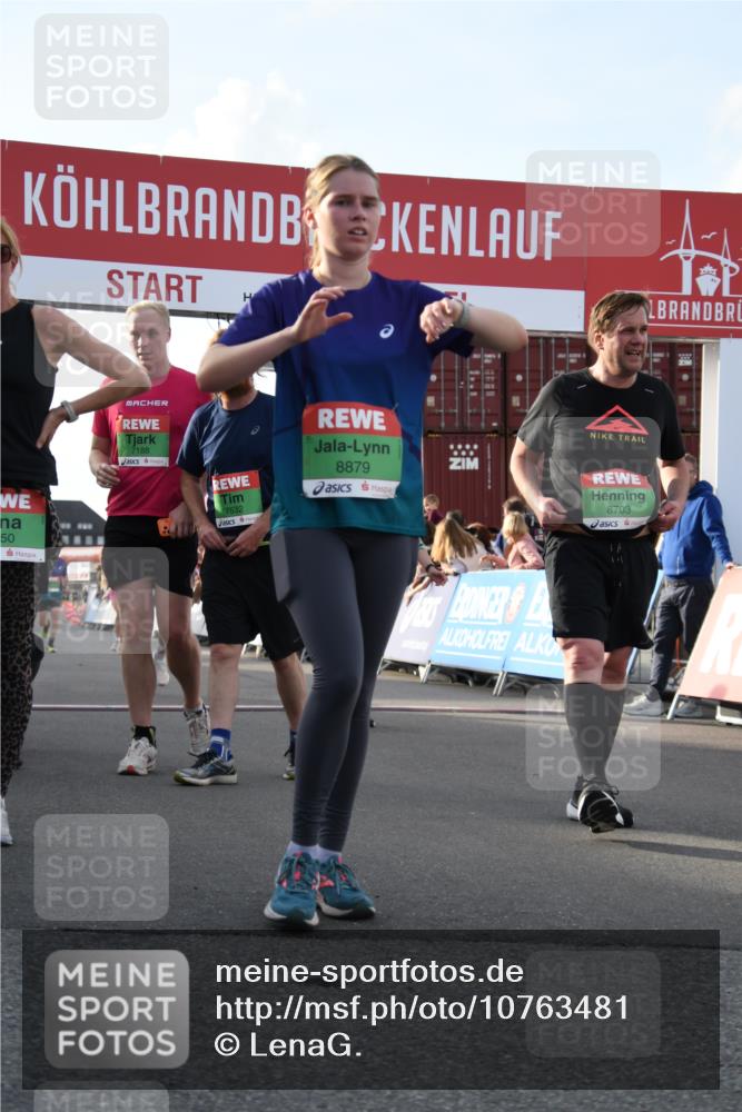 03.10.2026 - Köhlbrandbrückenlauf LenaG. http://msf.ph/oto/10763481 03.10.2026 16:19:15 Ziel 7154, 7155, 7188, 7532, 7639, 7640, 8108, 8527, 8553, 8703, 8879, 8914, 9043, 9080, 9150, 9536 meine-sportfotos.de