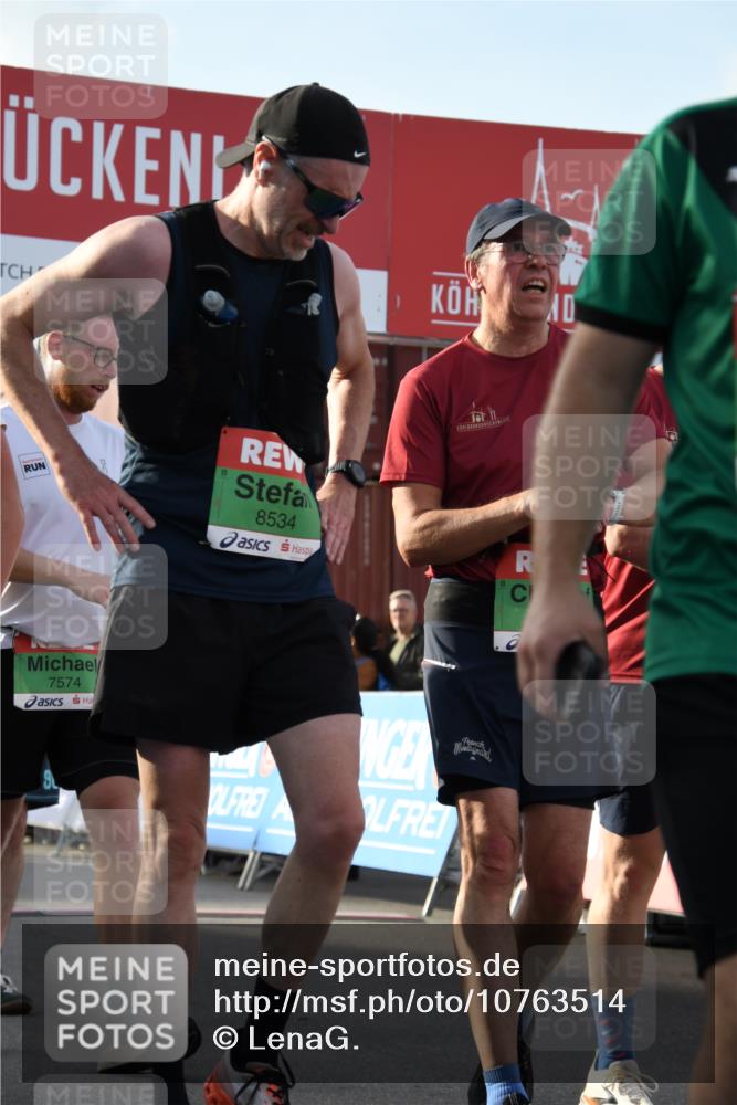 03.10.2026 - Köhlbrandbrückenlauf LenaG. http://msf.ph/oto/10763514 03.10.2026 16:20:41 Ziel 7098, 7466, 7574, 7681, 8241, 8308, 8361, 8380, 8382, 8438, 8534, 8981, 8982, 9071, 9525, 9529 meine-sportfotos.de