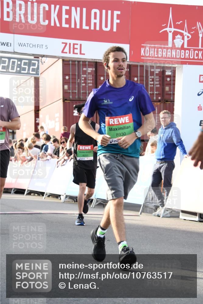 03.10.2026 - Köhlbrandbrückenlauf LenaG. http://msf.ph/oto/10763517 03.10.2026 16:20:52 Ziel 8250, 8361, 8382, 8450, 8727, 8930 meine-sportfotos.de