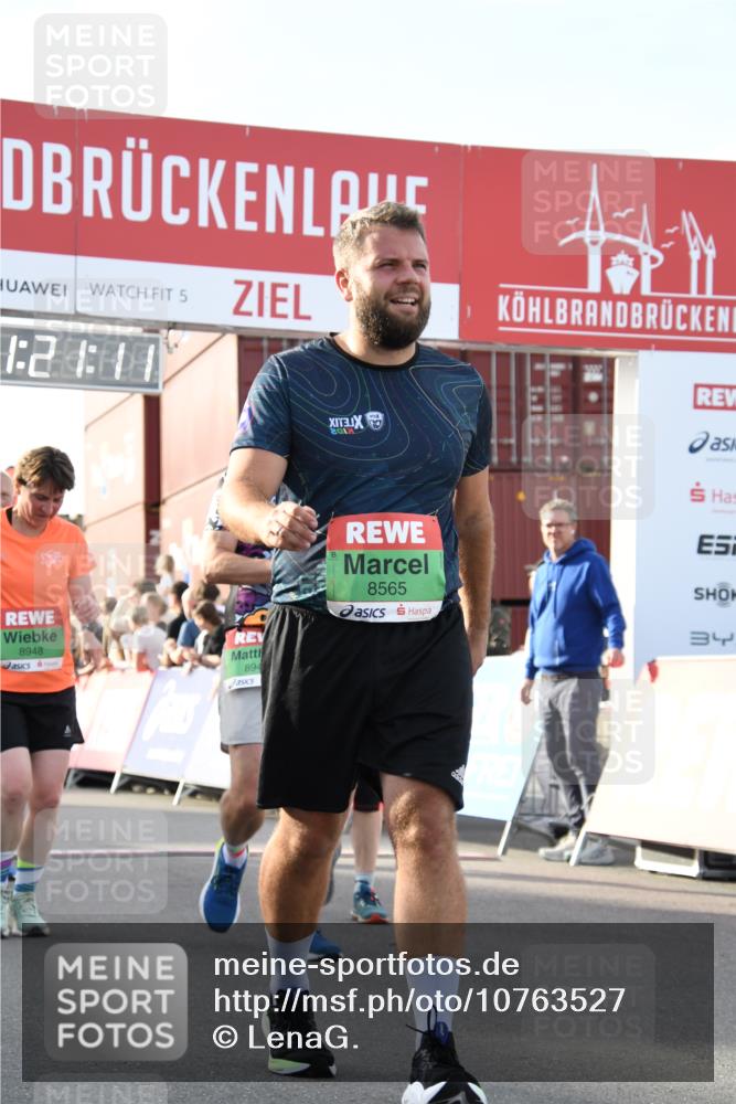 03.10.2026 - Köhlbrandbrückenlauf LenaG. http://msf.ph/oto/10763527 03.10.2026 16:21:12 Ziel 7245, 7336, 7448, 7704, 7711, 7791, 8364, 8564, 8565, 8581, 8948, 8949, 9173, 9593 meine-sportfotos.de