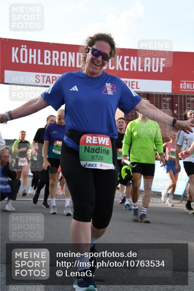 03.10.2026 - Köhlbrandbrückenlauf LenaG. http://msf.ph/oto/10763534 03.10.2026 16:21:44 Ziel 4108, 7079, 7097, 7439, 7469, 7470, 7734, 7735, 7738, 8110, 8490, 8728, 8842, 8845, 8860, 8895, 9000, 9201, 9203, 9327, 9394, 9689, 9739, 9740 meine-sportfotos.de