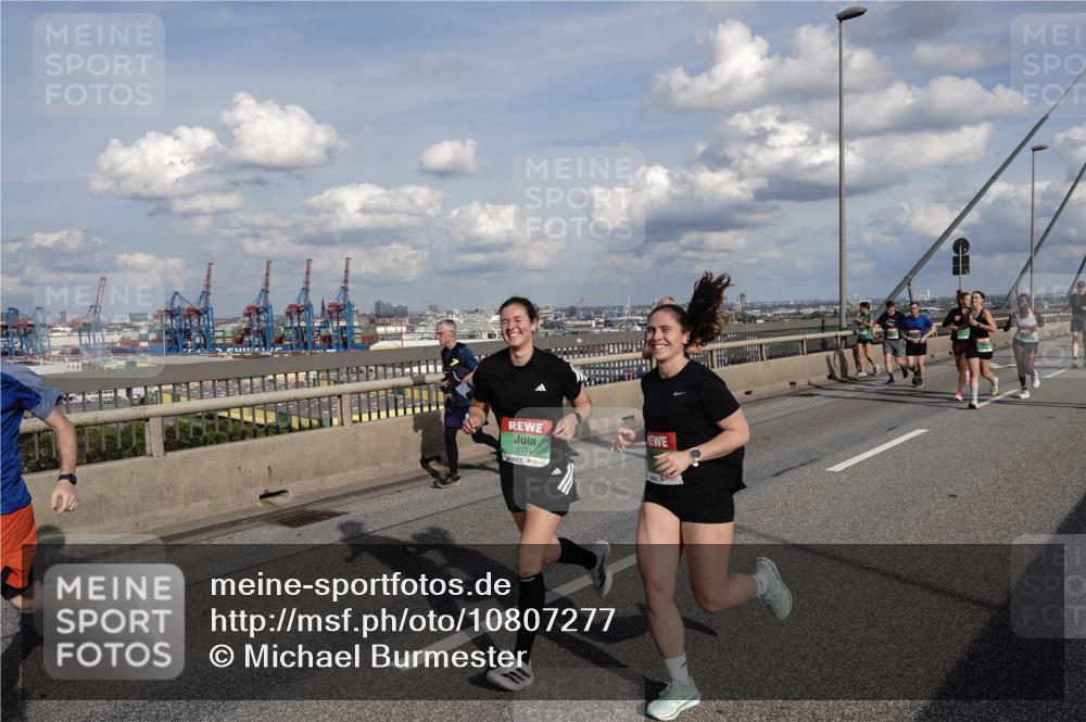 03.10.2026 - Köhlbrandbrückenlauf Michael Burmester http://msf.ph/oto/10807277 03.10.2026 15:28:25 Position 1 8714 meine-sportfotos.de