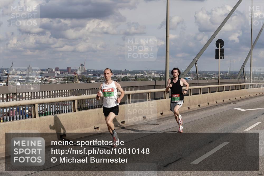 03.10.2026 - Köhlbrandbrückenlauf Michael Burmester http://msf.ph/oto/10810148 03.10.2026 15:16:17 Position 1 7850 meine-sportfotos.de
