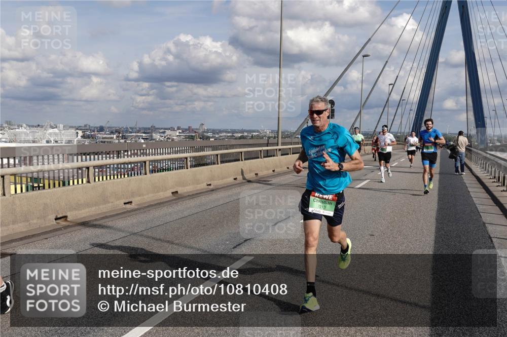 03.10.2026 - Köhlbrandbrückenlauf Michael Burmester http://msf.ph/oto/10810408 03.10.2026 15:20:31 Position 1 7213 meine-sportfotos.de