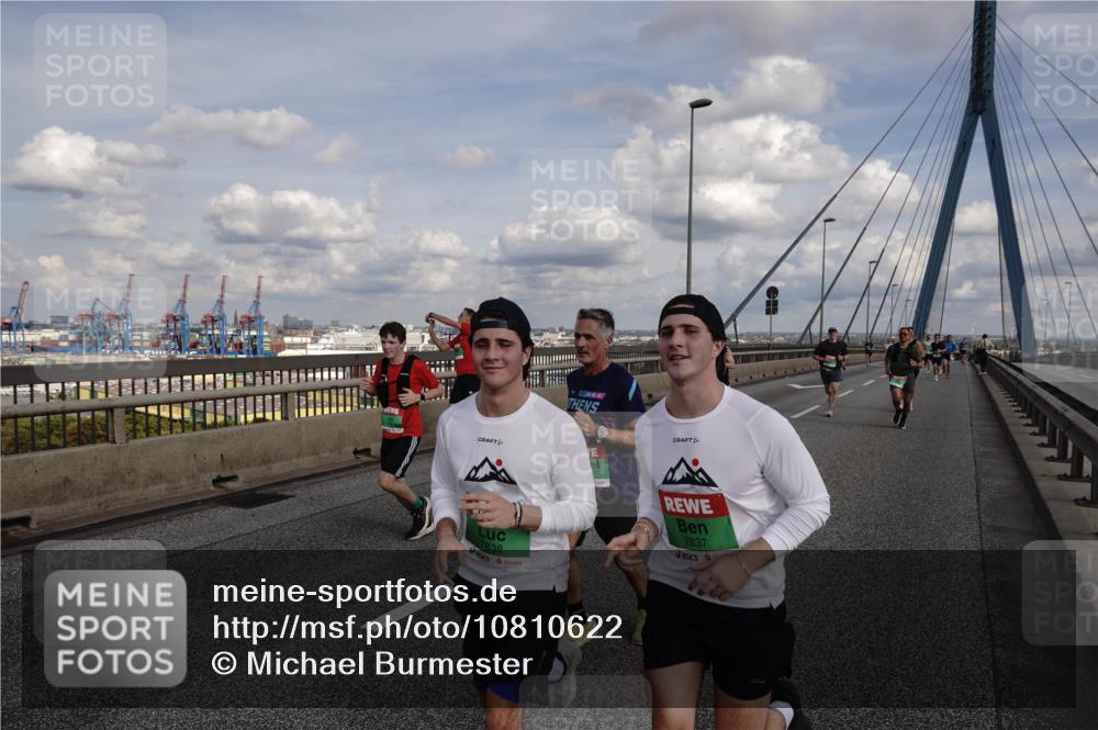 03.10.2026 - Köhlbrandbrückenlauf Michael Burmester http://msf.ph/oto/10810622 03.10.2026 15:21:41 Position 1 7838, 7837 meine-sportfotos.de