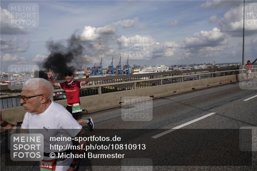 03.10.2026 - Köhlbrandbrückenlauf Michael Burmester http://msf.ph/oto/10810913 03.10.2026 15:23:08 Position 1 7174 meine-sportfotos.de