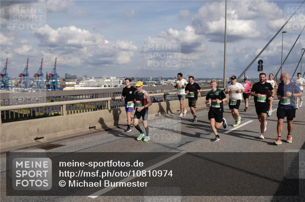 03.10.2026 - Köhlbrandbrückenlauf Michael Burmester http://msf.ph/oto/10810974 03.10.2026 15:23:30 Position 1 96 meine-sportfotos.de