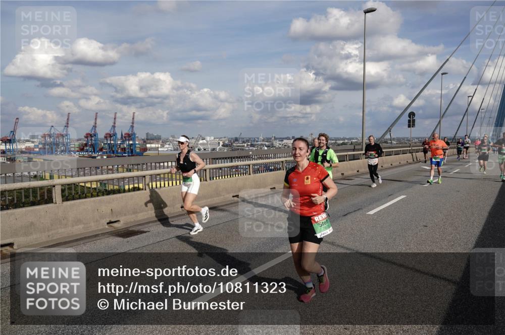 03.10.2026 - Köhlbrandbrückenlauf Michael Burmester http://msf.ph/oto/10811323 03.10.2026 15:25:17 Position 1 7872 meine-sportfotos.de