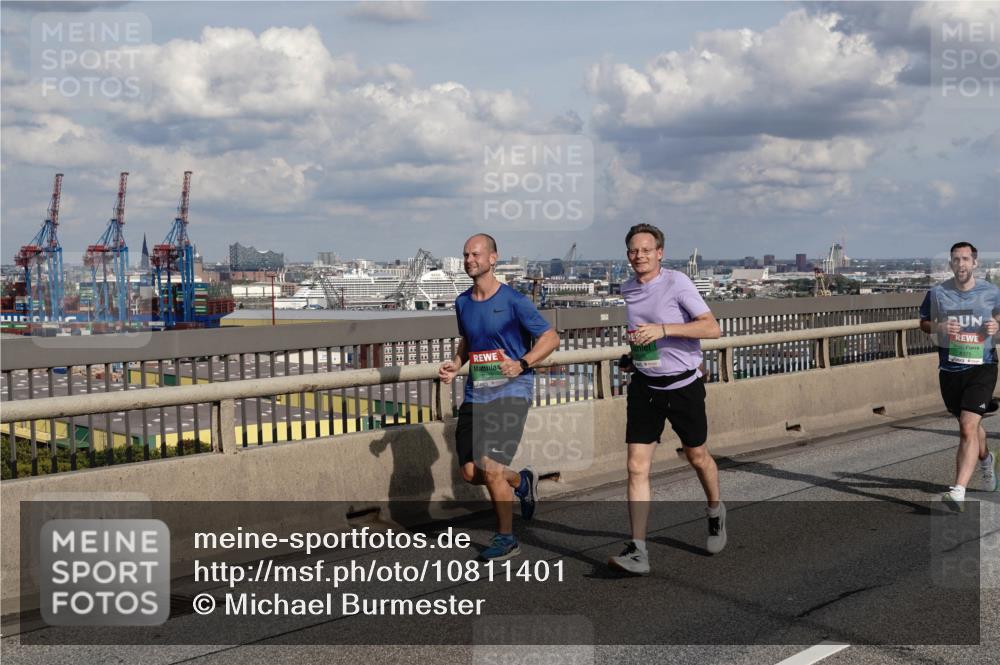 03.10.2026 - Köhlbrandbrückenlauf Michael Burmester http://msf.ph/oto/10811401 03.10.2026 15:25:40 Position 1 388 meine-sportfotos.de