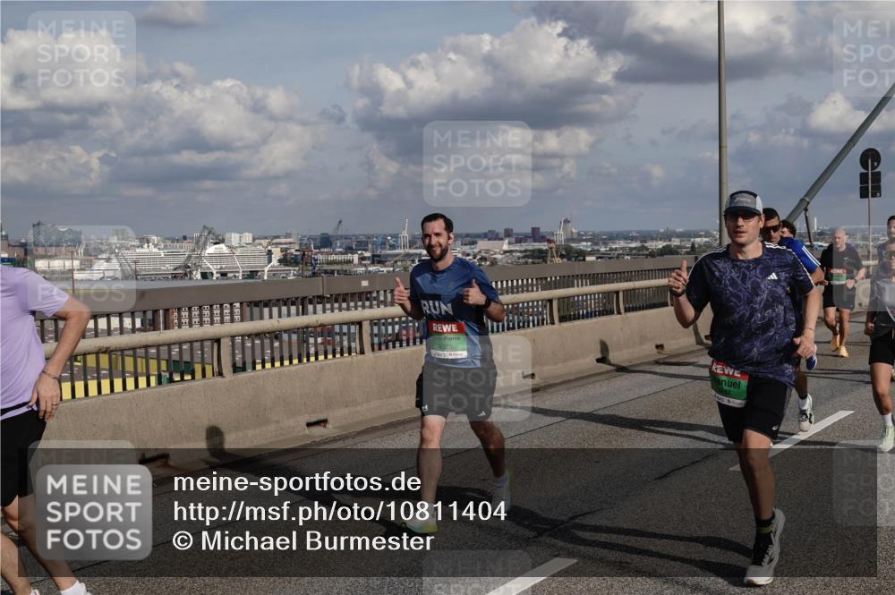03.10.2026 - Köhlbrandbrückenlauf Michael Burmester http://msf.ph/oto/10811404 03.10.2026 15:25:41 Position 1 8881 meine-sportfotos.de