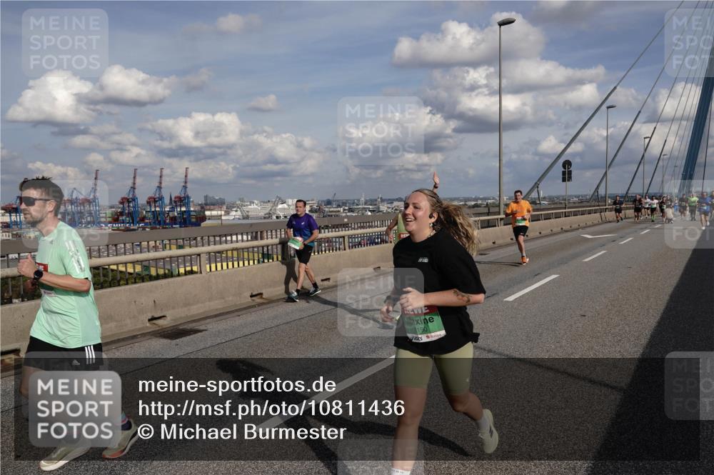 03.10.2026 - Köhlbrandbrückenlauf Michael Burmester http://msf.ph/oto/10811436 03.10.2026 15:25:48 Position 1 190 meine-sportfotos.de