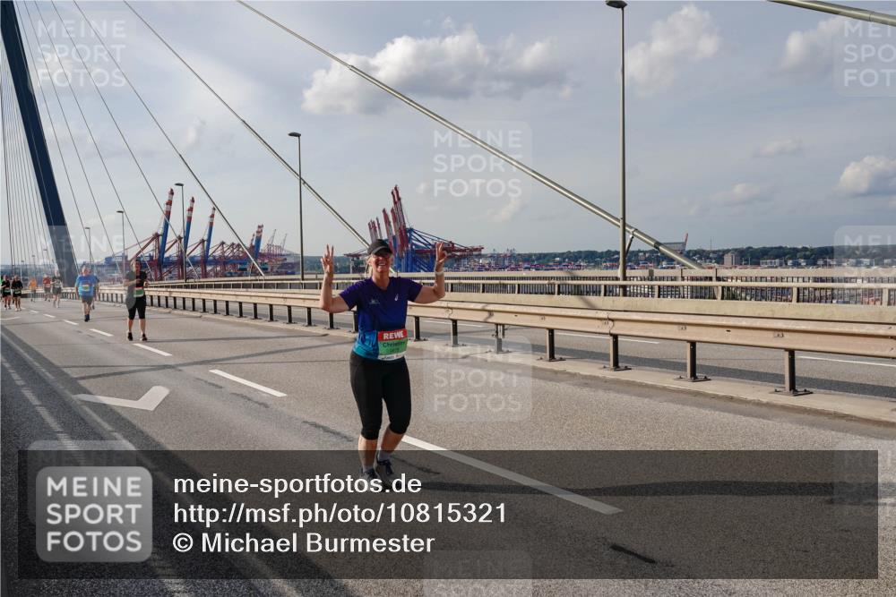 03.10.2026 - Köhlbrandbrückenlauf Michael Burmester http://msf.ph/oto/10815321 03.10.2026 16:07:53 Position 2  meine-sportfotos.de