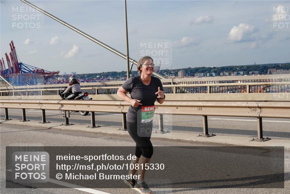 03.10.2026 - Köhlbrandbrückenlauf Michael Burmester http://msf.ph/oto/10815330 03.10.2026 16:08:00 Position 2 9608 meine-sportfotos.de
