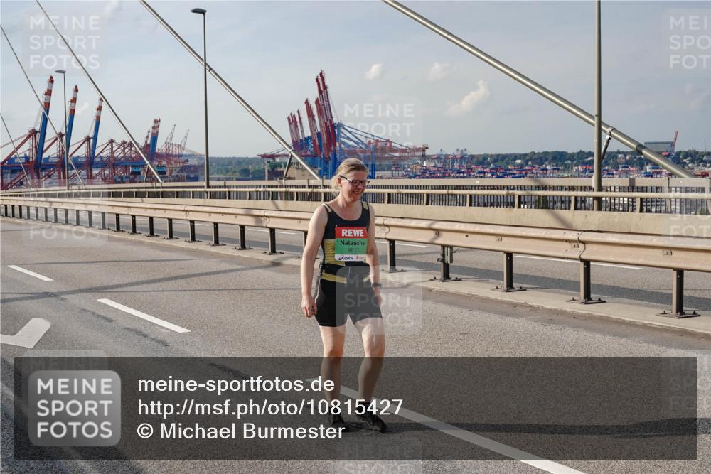03.10.2026 - Köhlbrandbrückenlauf Michael Burmester http://msf.ph/oto/10815427 03.10.2026 16:09:00 Position 2 9617 meine-sportfotos.de