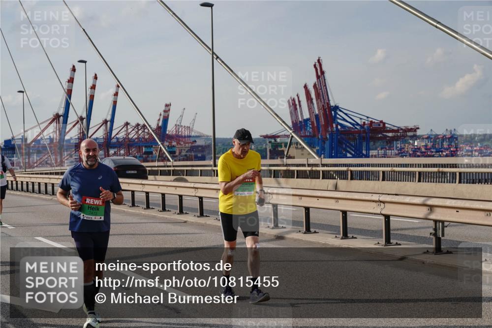 03.10.2026 - Köhlbrandbrückenlauf Michael Burmester http://msf.ph/oto/10815455 03.10.2026 16:09:36 Position 2 7473, 9266 meine-sportfotos.de
