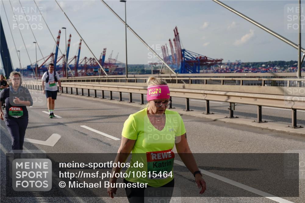 03.10.2026 - Köhlbrandbrückenlauf Michael Burmester http://msf.ph/oto/10815464 03.10.2026 16:09:40 Position 2 7474 meine-sportfotos.de