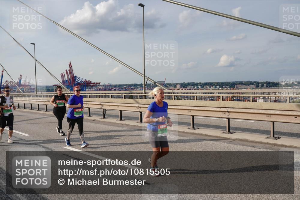03.10.2026 - Köhlbrandbrückenlauf Michael Burmester http://msf.ph/oto/10815505 03.10.2026 16:10:16 Position 2  meine-sportfotos.de