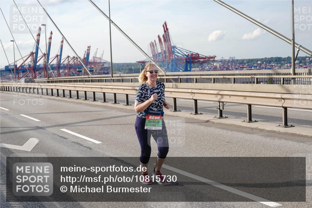 03.10.2026 - Köhlbrandbrückenlauf Michael Burmester http://msf.ph/oto/10815730 03.10.2026 16:13:50 Position 2 9486, 1084, 0, 2 meine-sportfotos.de