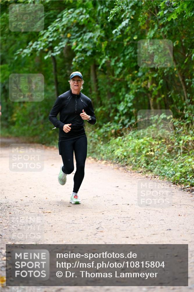 11.10.2026 - Bramfelder Halbmarathon 2026 Dr. Thomas Lammeyer http://msf.ph/oto/10815804 11.10.2026 09:49:59 Laufen  meine-sportfotos.de