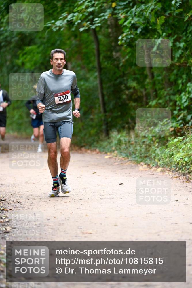 11.10.2026 - Bramfelder Halbmarathon 2026 Dr. Thomas Lammeyer http://msf.ph/oto/10815815 11.10.2026 09:50:02 Laufen 230 meine-sportfotos.de
