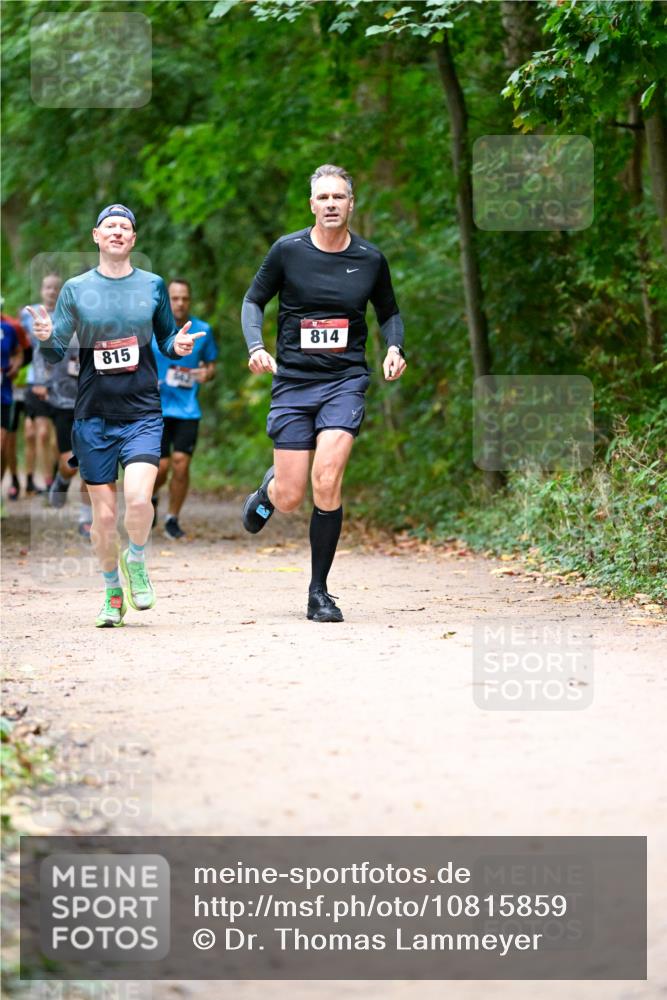 11.10.2026 - Bramfelder Halbmarathon 2026 Dr. Thomas Lammeyer http://msf.ph/oto/10815859 11.10.2026 09:50:09 Laufen 815, 814 meine-sportfotos.de
