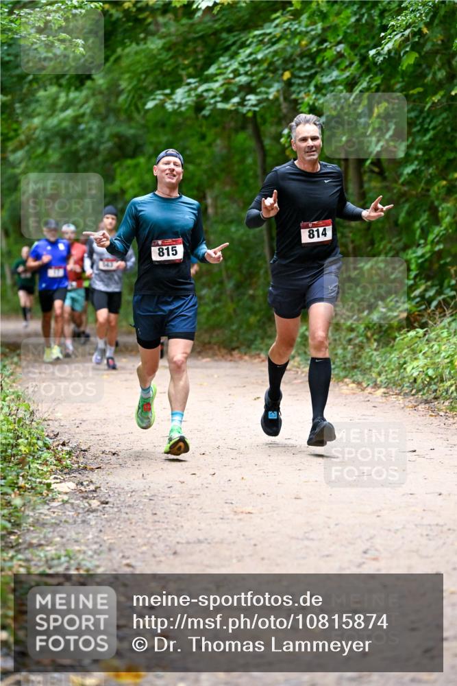 11.10.2026 - Bramfelder Halbmarathon 2026 Dr. Thomas Lammeyer http://msf.ph/oto/10815874 11.10.2026 09:50:12 Laufen 815, 814 meine-sportfotos.de