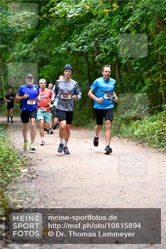 11.10.2026 - Bramfelder Halbmarathon 2026 Dr. Thomas Lammeyer http://msf.ph/oto/10815894 11.10.2026 09:50:15 Laufen 17, 576, 563, 562 meine-sportfotos.de