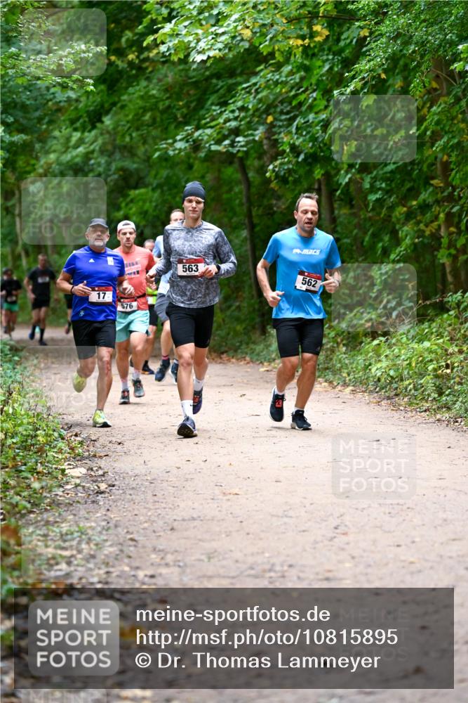 11.10.2026 - Bramfelder Halbmarathon 2026 Dr. Thomas Lammeyer http://msf.ph/oto/10815895 11.10.2026 09:50:15 Laufen 563, 562, 17, 576 meine-sportfotos.de