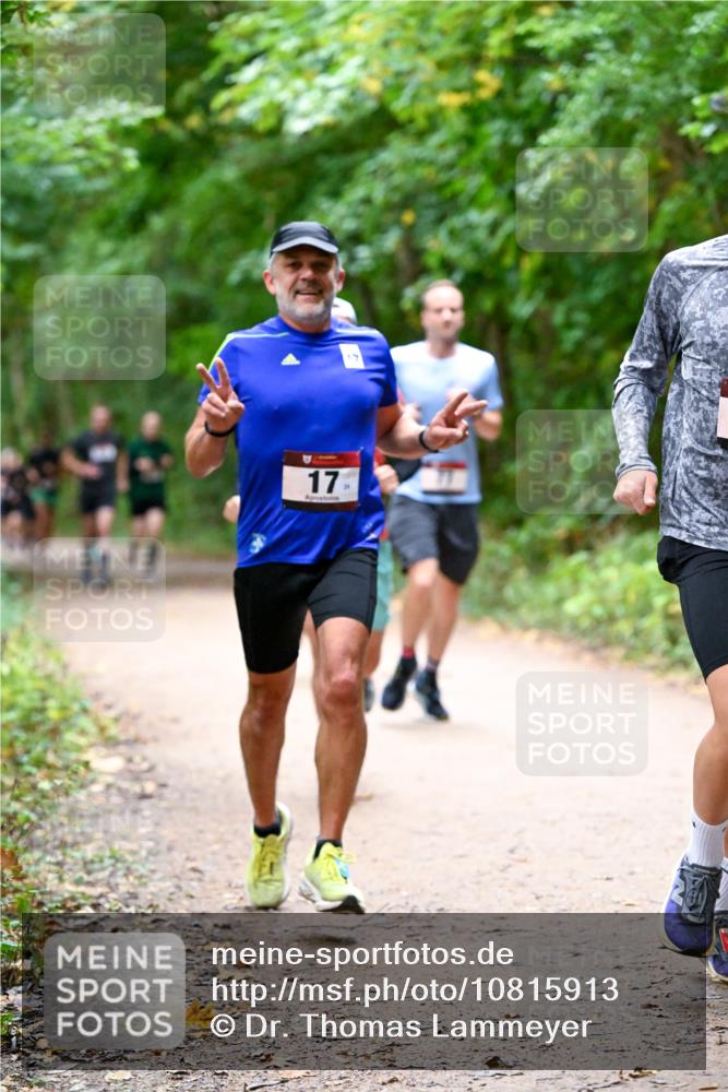 11.10.2026 - Bramfelder Halbmarathon 2026 Dr. Thomas Lammeyer http://msf.ph/oto/10815913 11.10.2026 09:50:18 Laufen 17 meine-sportfotos.de