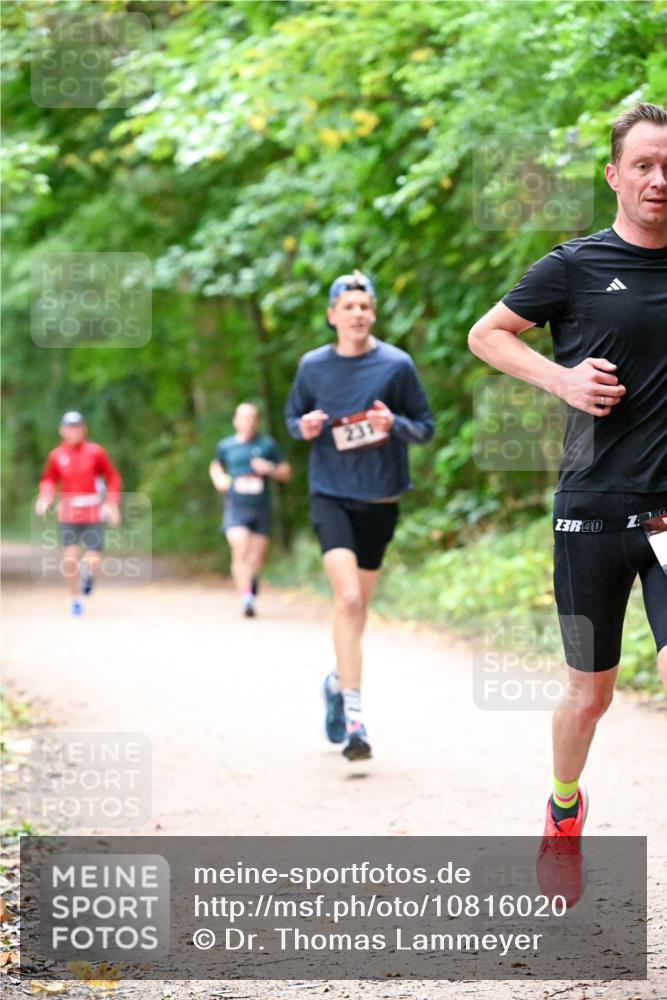 11.10.2026 - Bramfelder Halbmarathon 2026 Dr. Thomas Lammeyer http://msf.ph/oto/10816020 11.10.2026 09:50:40 Laufen 231, 3 meine-sportfotos.de