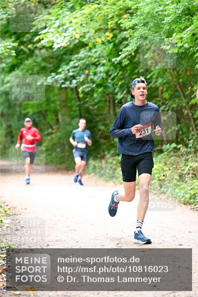 11.10.2026 - Bramfelder Halbmarathon 2026 Dr. Thomas Lammeyer http://msf.ph/oto/10816023 11.10.2026 09:50:41 Laufen 231 meine-sportfotos.de