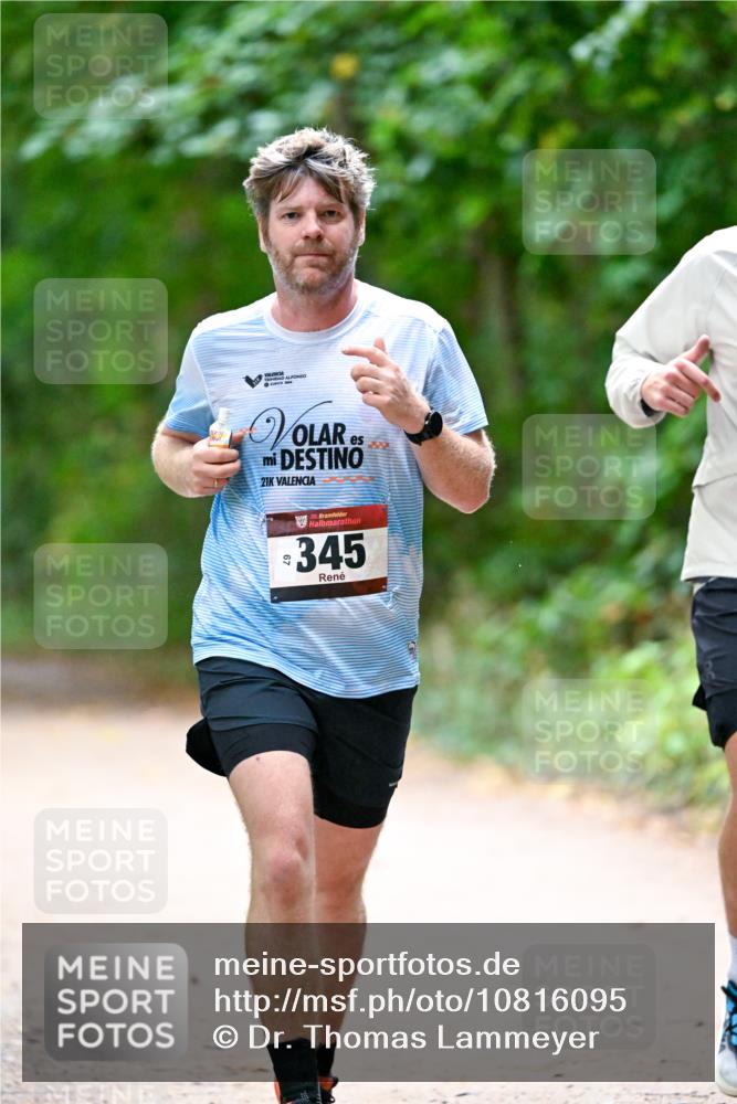 11.10.2026 - Bramfelder Halbmarathon 2026 Dr. Thomas Lammeyer http://msf.ph/oto/10816095 11.10.2026 09:51:07 Laufen 21, 35, 345 meine-sportfotos.de