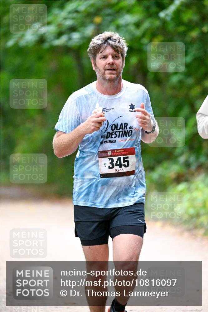 11.10.2026 - Bramfelder Halbmarathon 2026 Dr. Thomas Lammeyer http://msf.ph/oto/10816097 11.10.2026 09:51:08 Laufen 40, 35, 345 meine-sportfotos.de