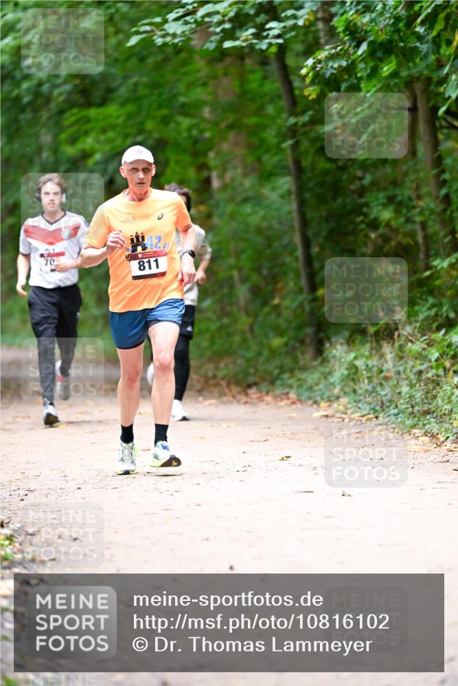 11.10.2026 - Bramfelder Halbmarathon 2026 Dr. Thomas Lammeyer http://msf.ph/oto/10816102 11.10.2026 09:51:19 Laufen 811 meine-sportfotos.de