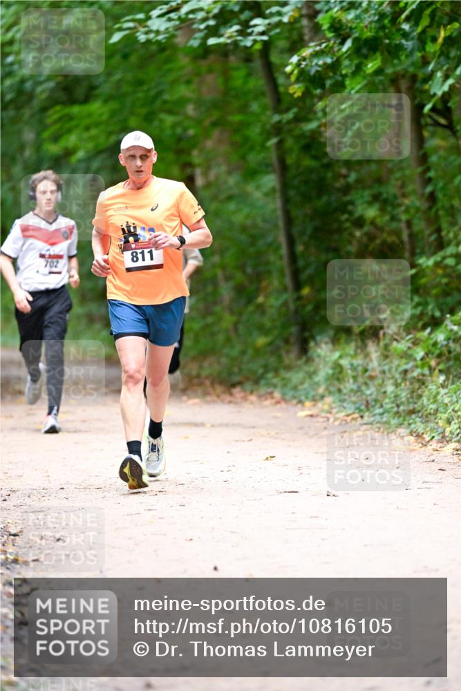11.10.2026 - Bramfelder Halbmarathon 2026 Dr. Thomas Lammeyer http://msf.ph/oto/10816105 11.10.2026 09:51:19 Laufen 702, 811 meine-sportfotos.de